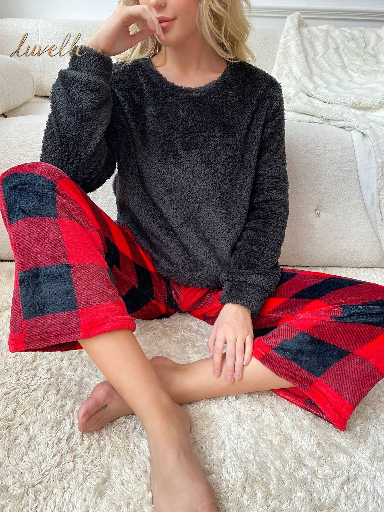 Buffalo Plaid Print PJ Set / Pajama Set_Black and Red