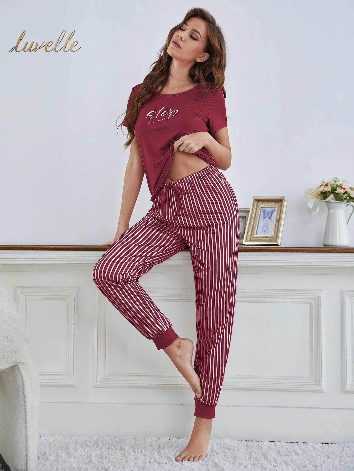 Eyelash & Letter Graphic Tee & Striped Pants PJ Set / Pajama Set_Burgundy